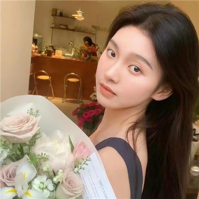 我才不要和人类恋爱呢